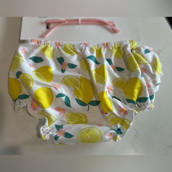 Bebe Baby Boutique novelty set NWT - Picture 2 of 2